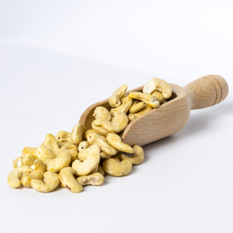 cashews omo 1